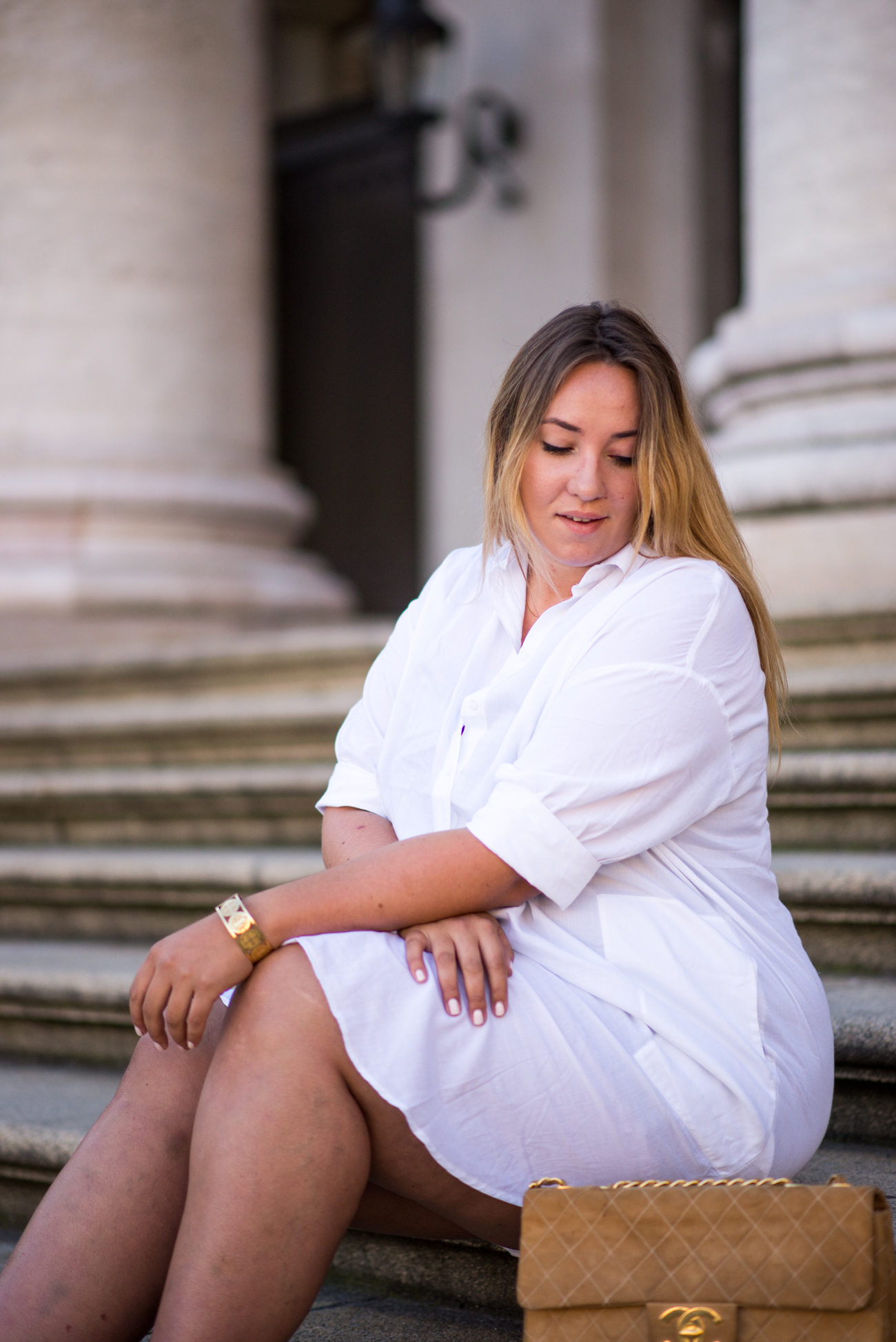 The Skinny and the Curvy_Plussize_Balenciaga_Blogger_Plussize Fashion_Shirt Dress_Chanel Look a like (9 von 13)