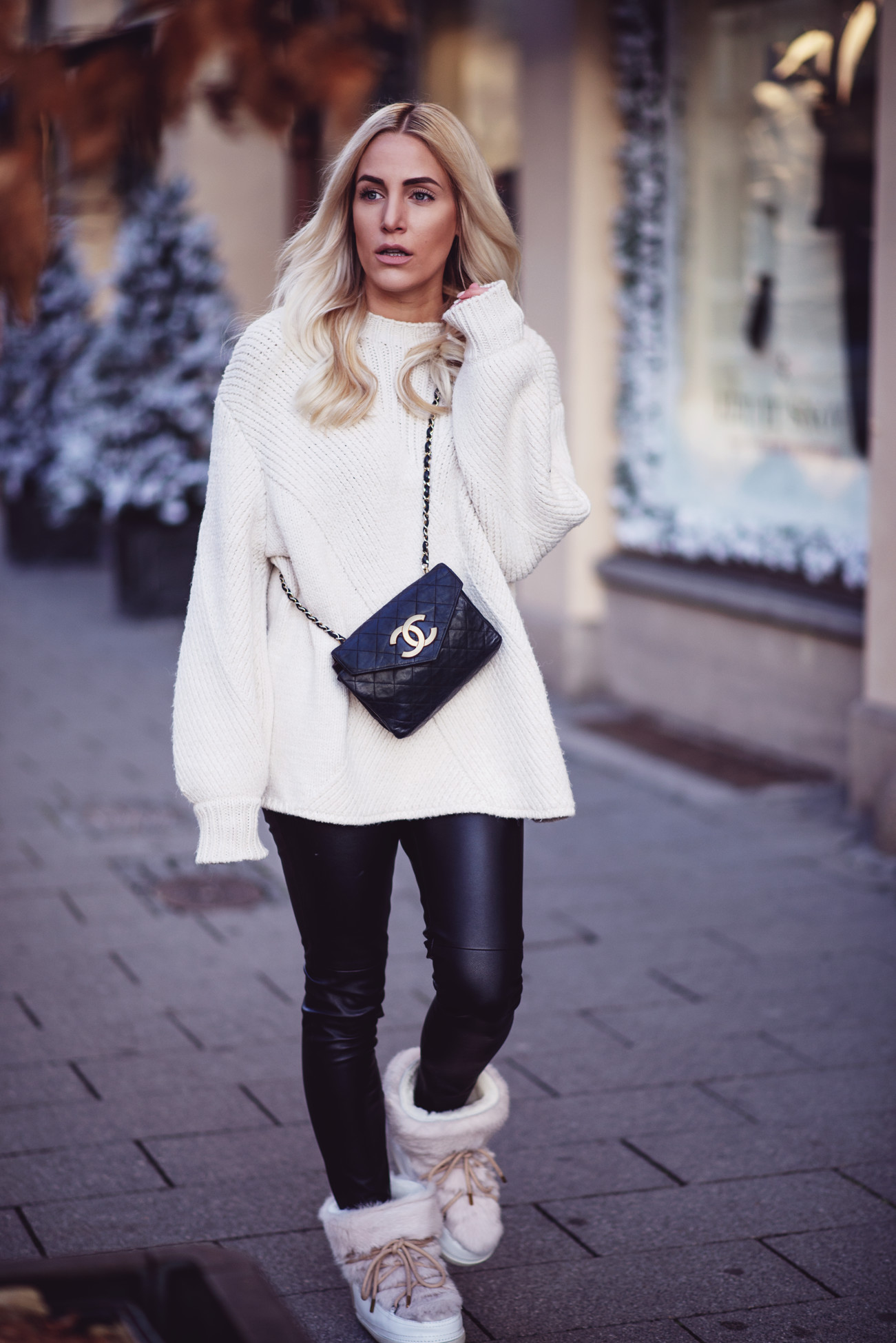 fashion-fashionblogger-blogger-chanel-winter-cozy-knitwear-leo-sequinsophia-6-dsc_6260