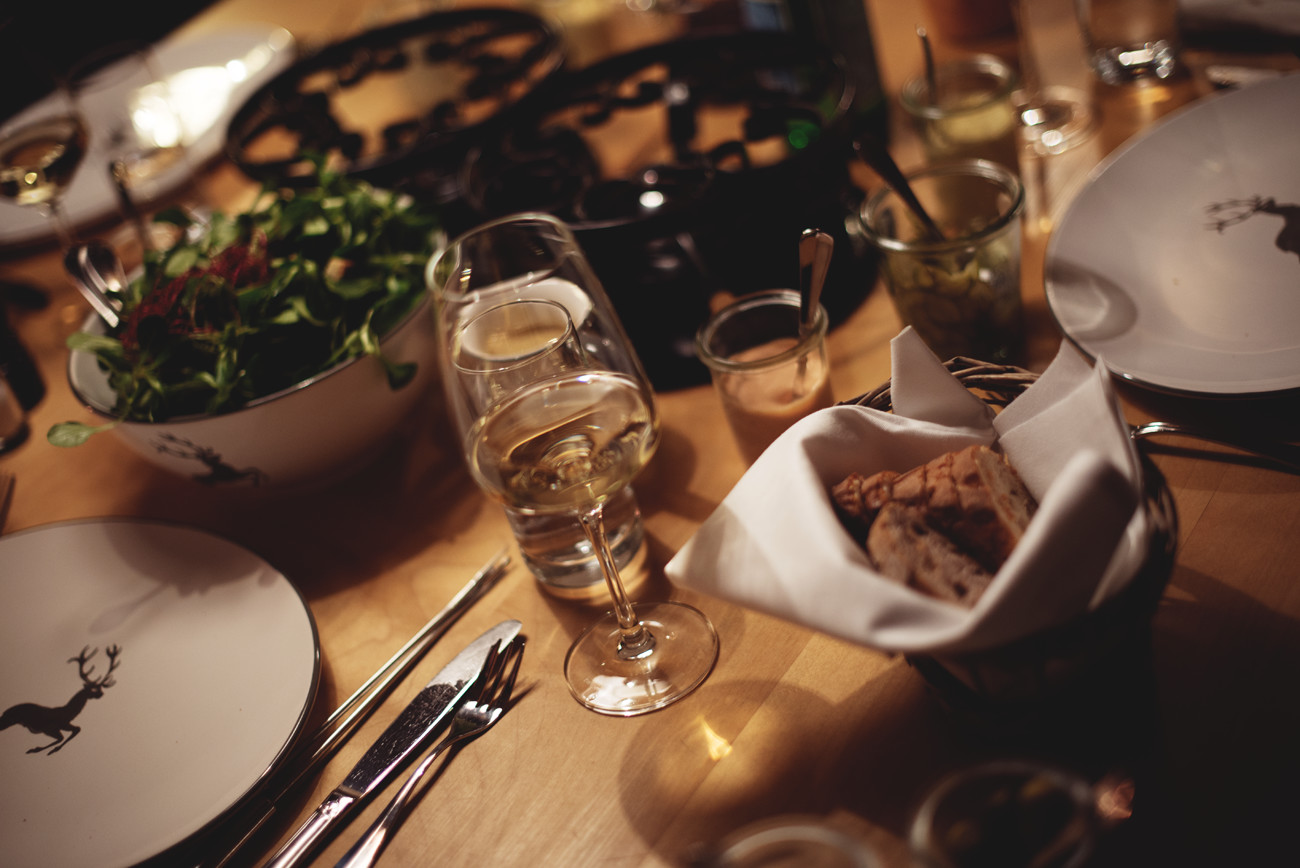 bachmaierweissach-fondue-dinner-blogger-theskinnyandthecurvyone-8lin_4316