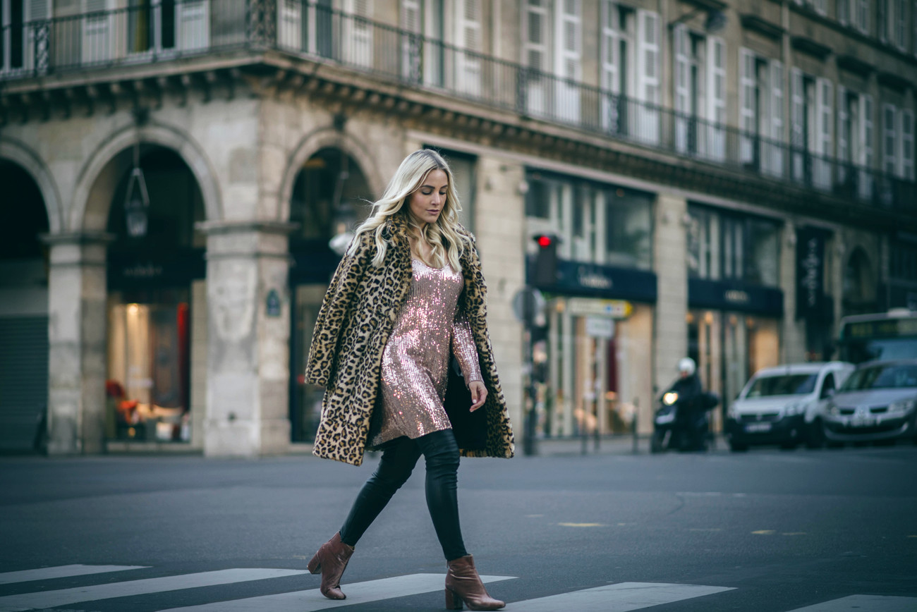 fashionblogger-blogger-streetstyle-paris-sequinsophia-5___00000-9396