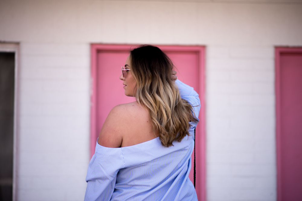Off Shoulder_The Skinny and the Curvy one_Blogger_Plussize Blogger_ Las Vegas_ Pink Motel (2 von 2)